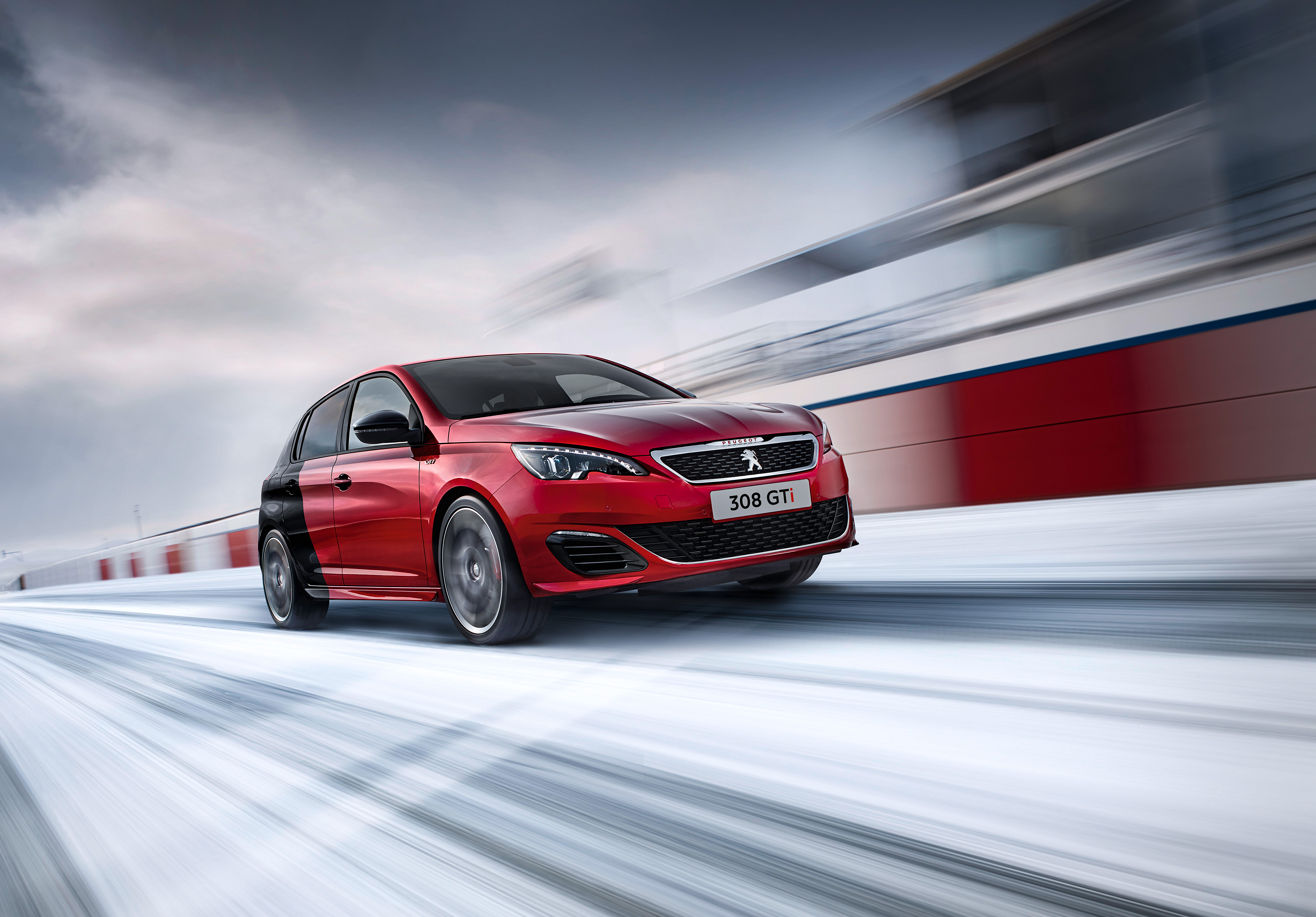 Peugeot 308GTI winter